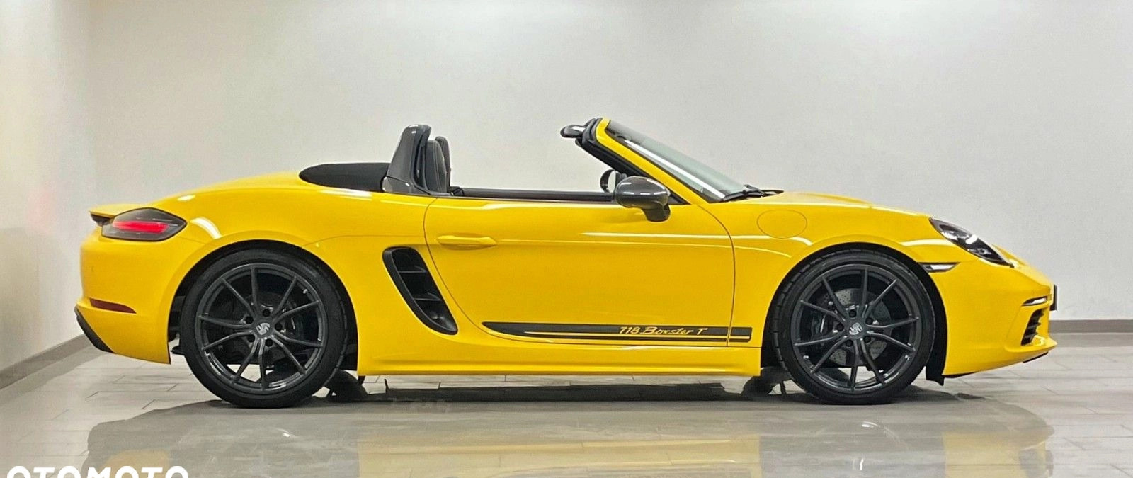 Porsche 718 Boxster cena 399000 przebieg: 4332, rok produkcji 2023 z Dąbrowa Tarnowska małe 781